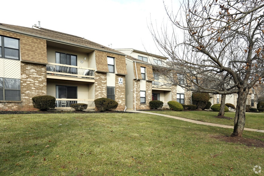 Durham Woods Apartments For Rent in Edison, NJ