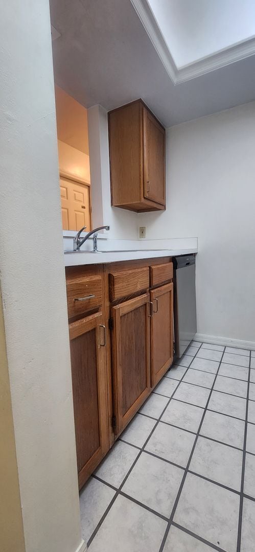 Photo - { ROCKWOOD VILLAS } 2/2 Town House Close t...