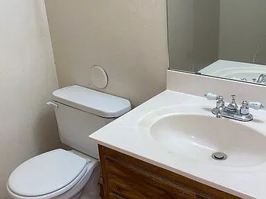 Photo - 2 Bed / 1.5 Bath Townhome | Fireplace | Private Yard | Walk-In Closets Unit 2