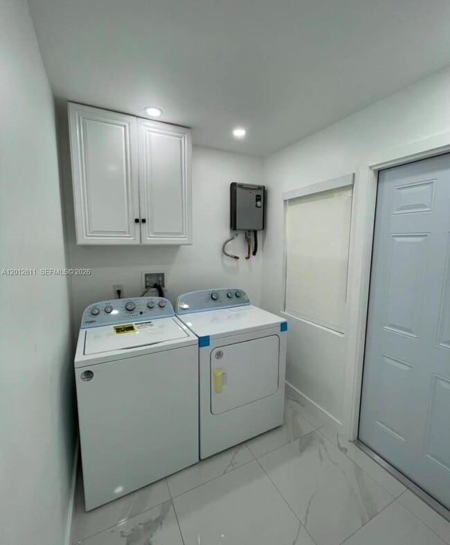 Photo - 3161 NW 31st St