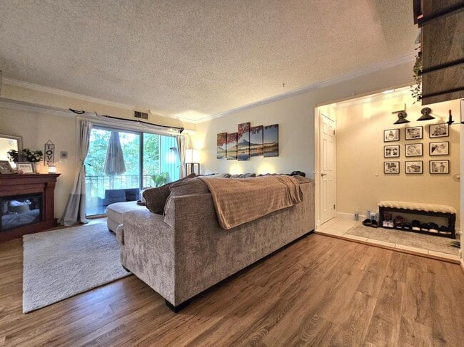 Photo - 7758 New Providence Dr