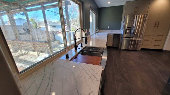 Photo - 108 Lexington Dr