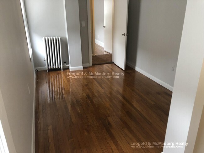 Photo - 26 Maple St