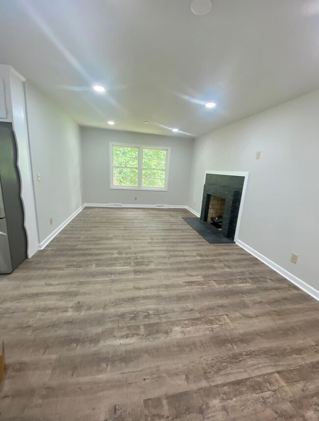 Photo - 609 Sunset Ave