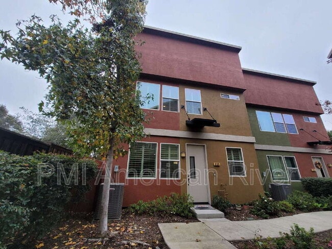 Photo - 828 Cadmium Ct