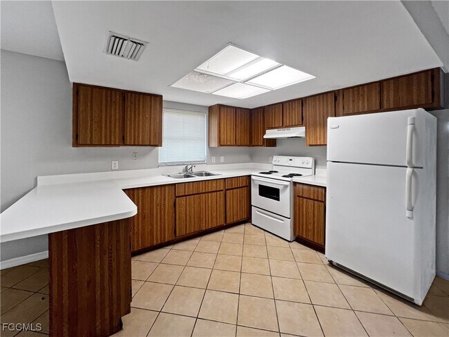 Photo - 17586 Cypress Point Rd