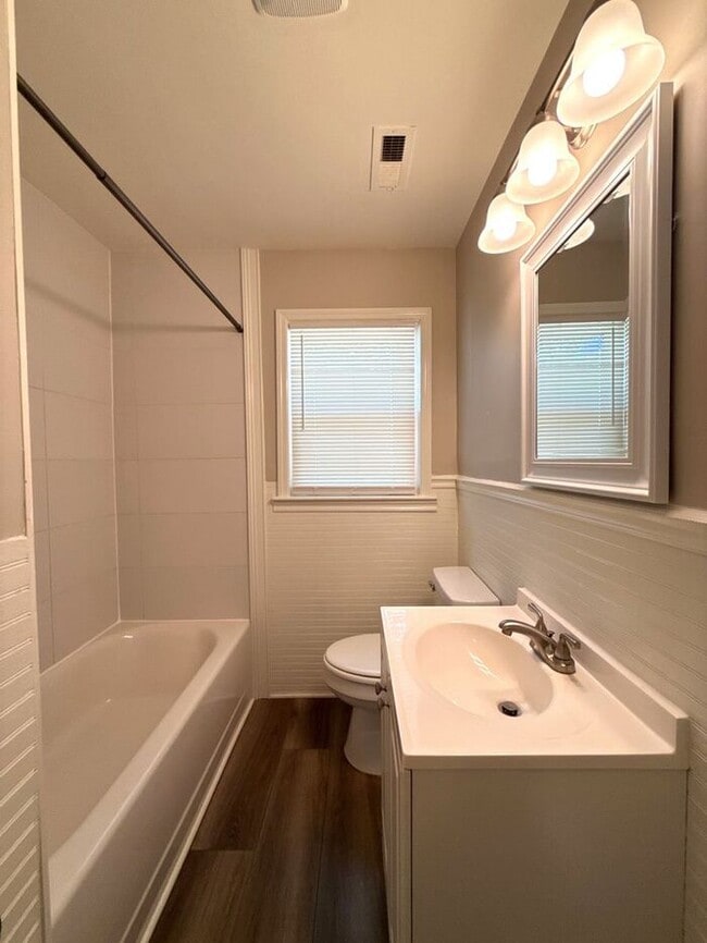Photo - T.R. Lawing Realty Property