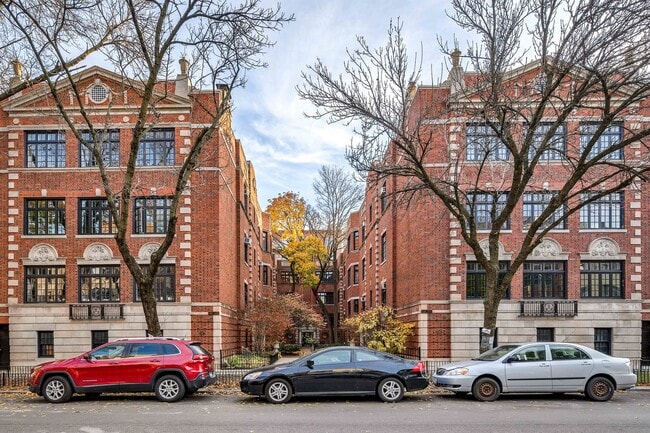 Building Photo - 509 W Aldine Ave Unit 2D Rental