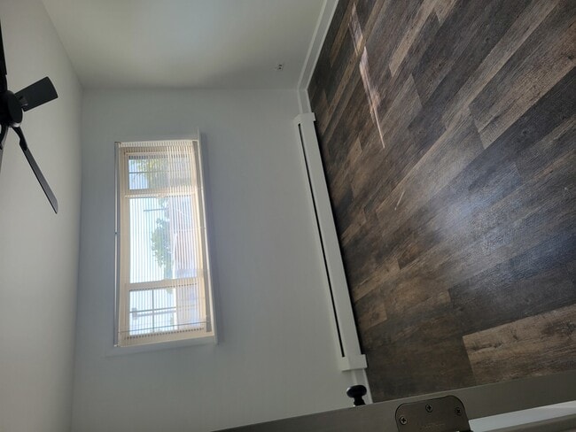 Photo - 3029 Bright St