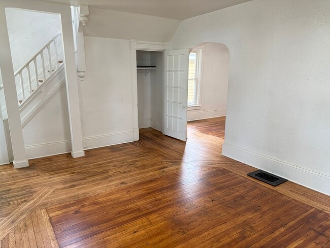 Photo - 612 Third St.