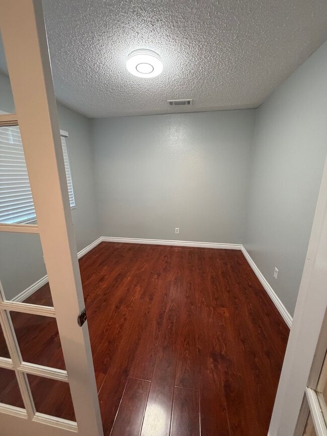 Photo - Nice home for rent in Hanford