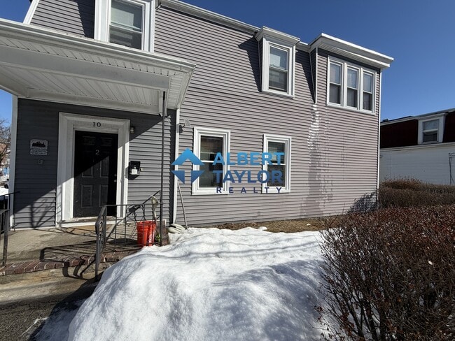 Building Photo - 10 Greylock Rd Unit 1