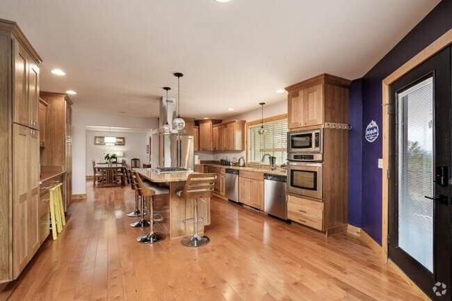 Building Photo - 4 bedroom in Billings MT 59102 Rental