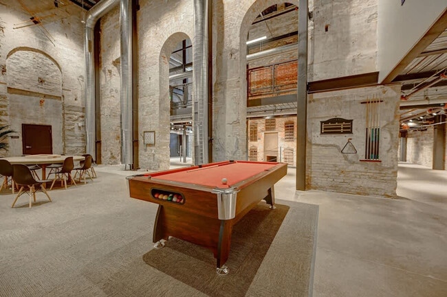 Photo - 1009 W Juneau Ave Unidad ID1263030P