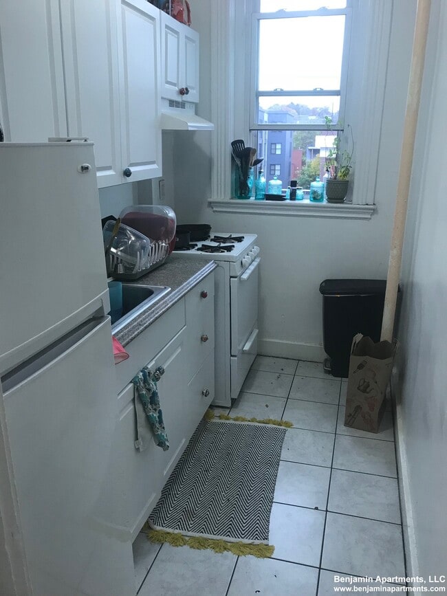 Photo - 1312 Commonwealth Ave Unidad 30 Rental
