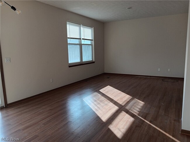 Photo - 4183 Westbrook Dr