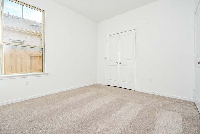 Photo - 14499 Cedar Ledge Ln