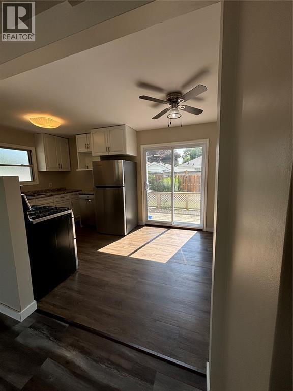 Photo - 508 Indian Rd N