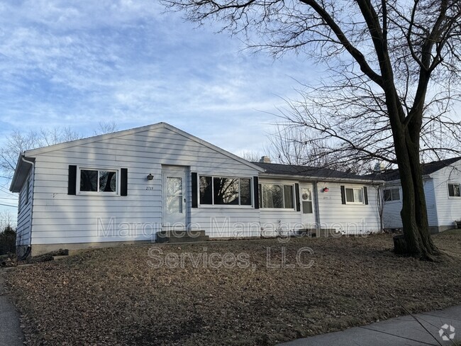 Building Photo - 2719 Victoria Ln Rental