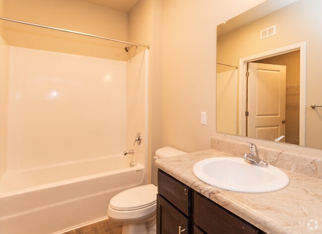 Sycamore Station Apartment Building 1 Charlotte Reviews Sycamore Station Apartments - Charlotte, NC | ForRent.com