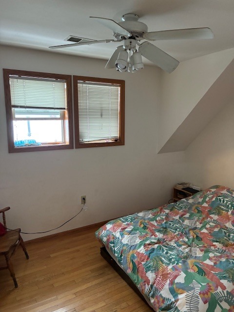 Photo - 1144 E Mifflin St Unidad Apt #1