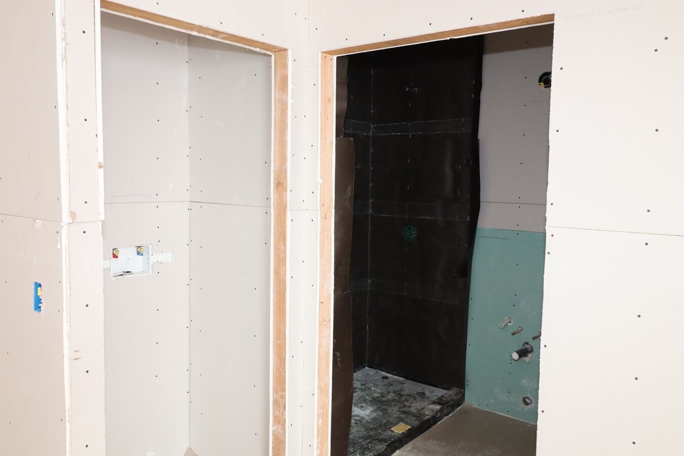 Photo - 682 N Cambridge St