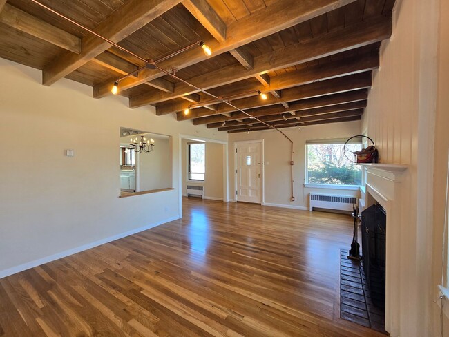 Photo - 4557 Trinity Dr