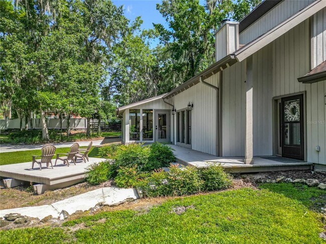 Photo - 4661 SW 7th Avenue Rd