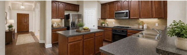 12618 Red Hawk Dr
