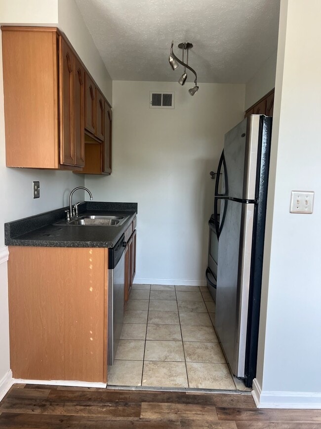Photo - 9345 Taylorsville Rd