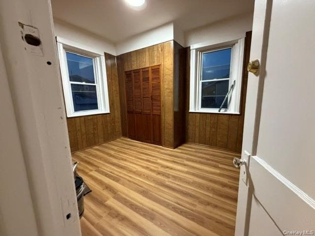 836 Edison Ave