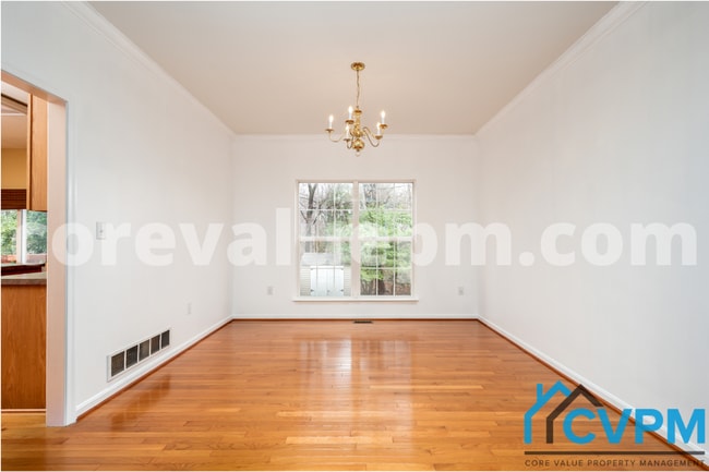 Photo - 7907 Springridge Rd