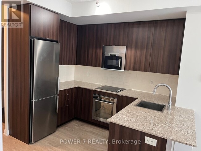 Photo - 101 Erskine Ave Unit 421