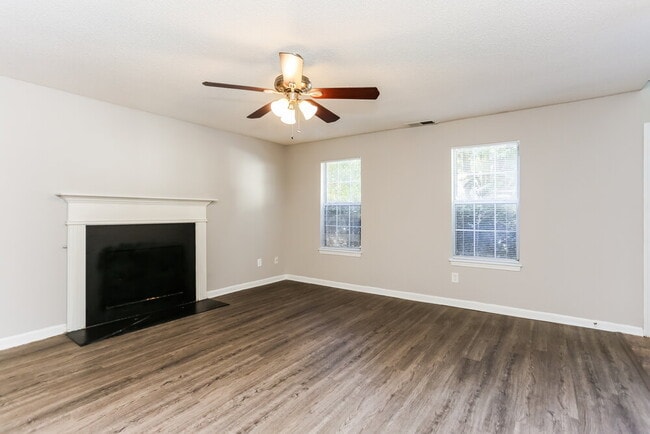 Photo - 3610 Salem Hills Dr