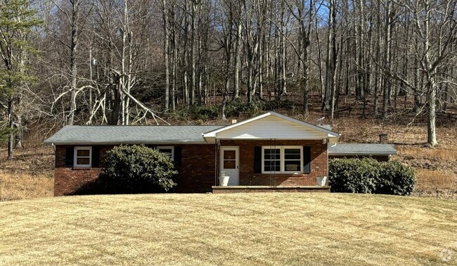 Building Photo - CANTON- 3 Bedroom, Beaverdam Community Rental