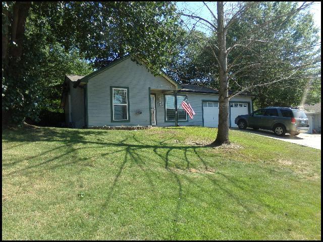 Building Photo - 2704 Timbermist Cir