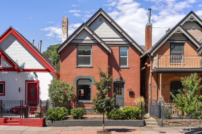 Beautiful two-story for a home. - 3347 Tejon St Rental