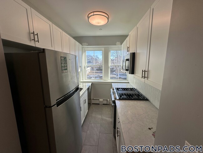 Photo - 233 Lafayette St Unit 5