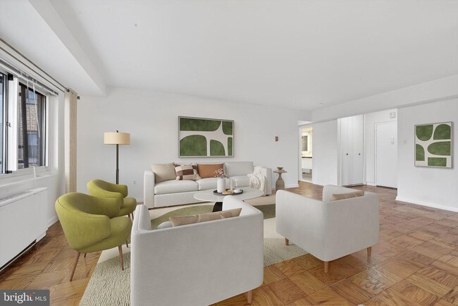 Photo - 4201 Cathedral Ave NW Unidad 1121E