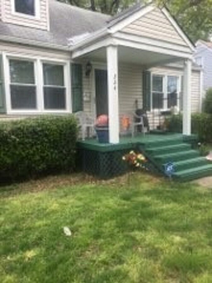 Photo - 324 E Leicester Ave