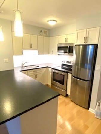 Photo - 145 Pinckney St Unidad 127