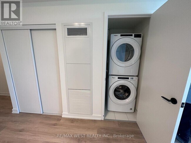 Photo - 409 Wheat Boom Dr. Unité 409