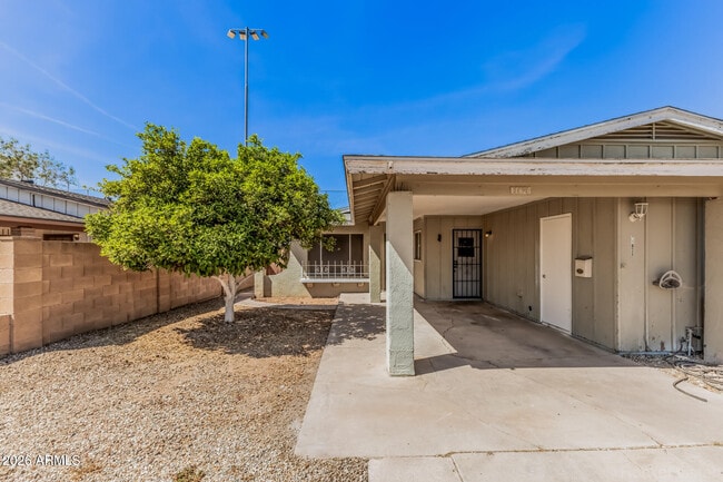 Building Photo - 11826 N 35th Ave