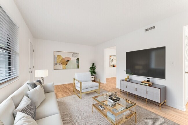 Photo - Whispering Winds Apartments