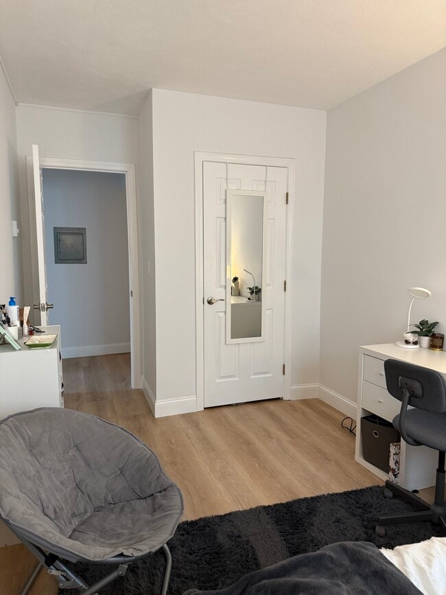 Photo - 120 Norway St