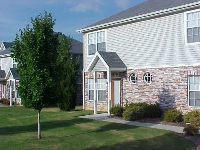 Building Photo - 2310 Orchard St