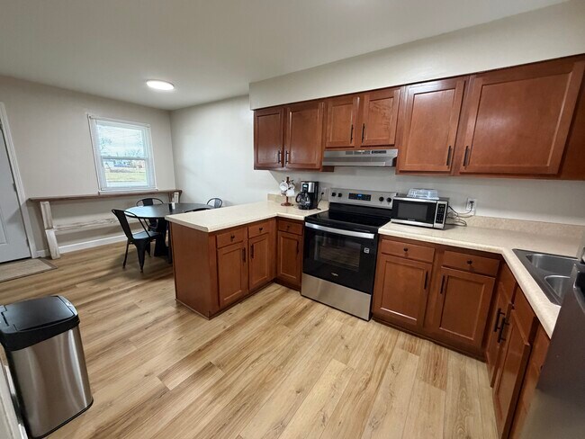 Photo - Blackstone Unit 583