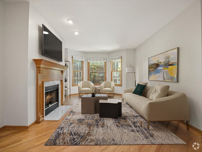 Building Photo - 1059 W Cornelia Ave Unit 1 Rental