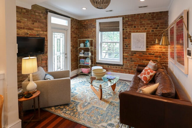 Photo - 416 N 3rd St Unidad 416