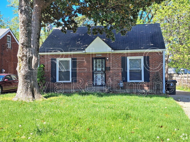 Building Photo - 4102 S Brook St Rental